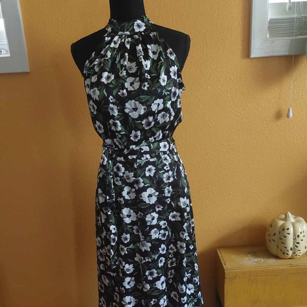 Floral bebe Dress, size 6